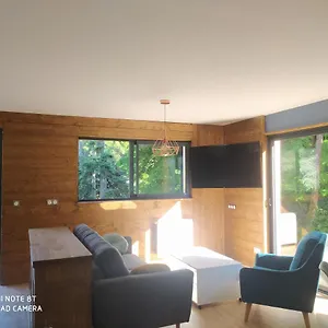 Clos Bois Joli Appartement